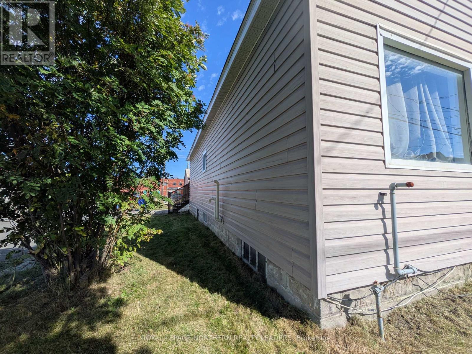 196 Wilson Avenue, Timmins (Ts - Sw), ON