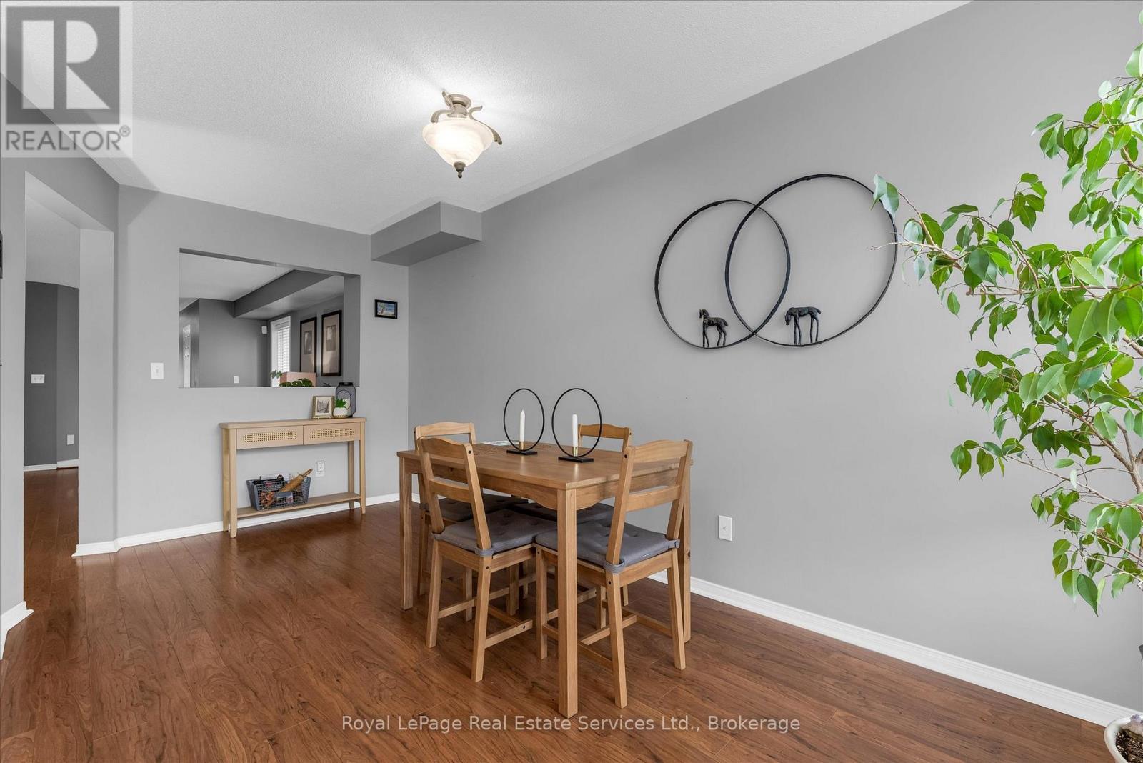 1155 Davis Lane, Milton (De Dempsey), ON