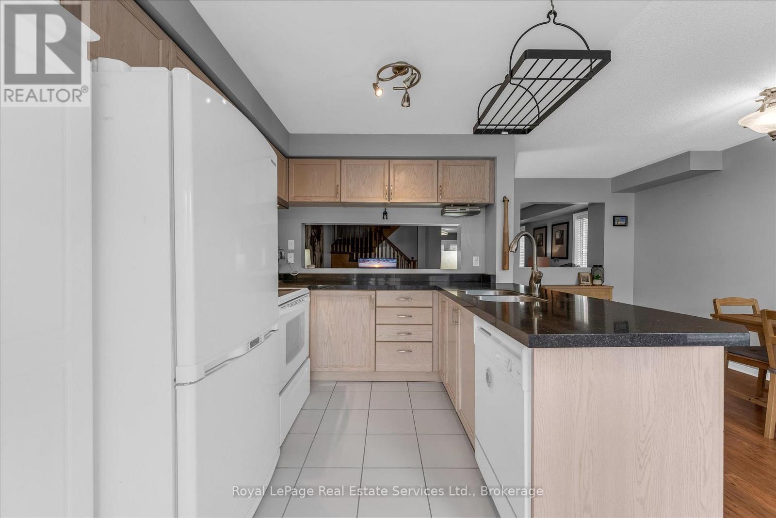 1155 Davis Lane, Milton (De Dempsey), ON