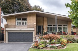 54 Inverness Avenue WHamilton, ON L9C 1A4