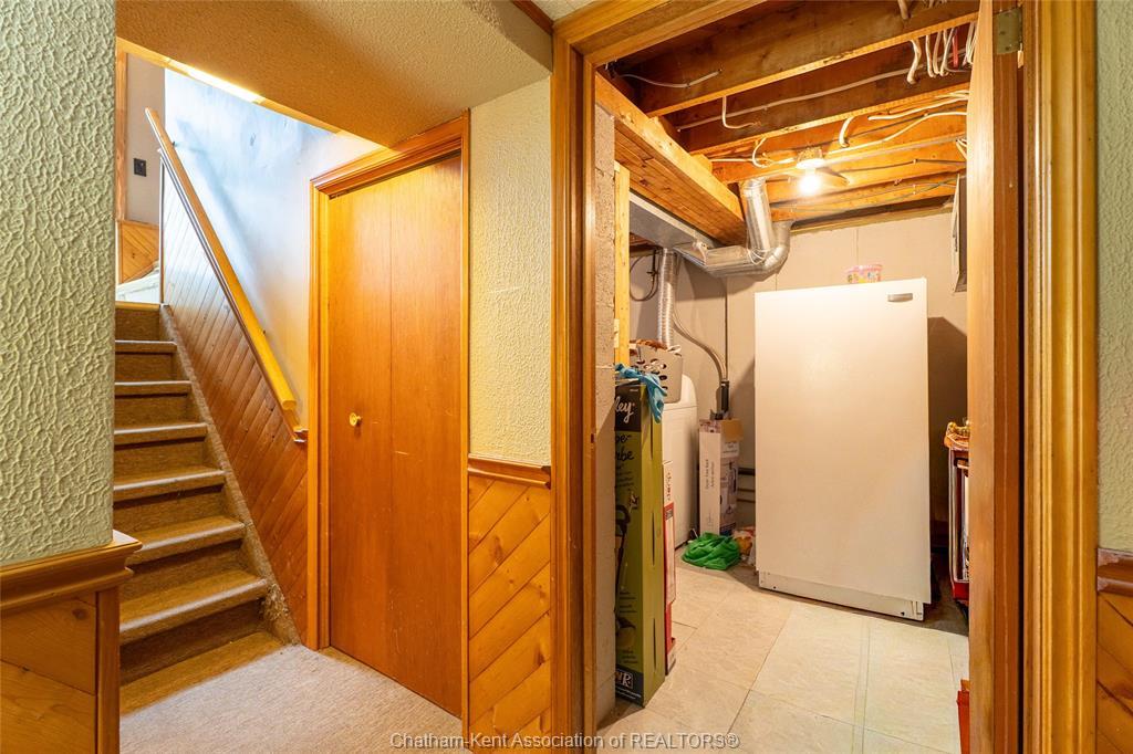 42 Canterbury Street, Chatham, ON