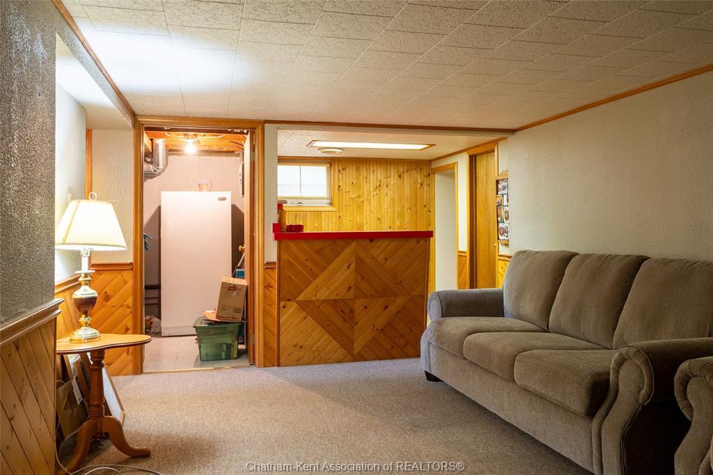 42 Canterbury Street, Chatham, ON