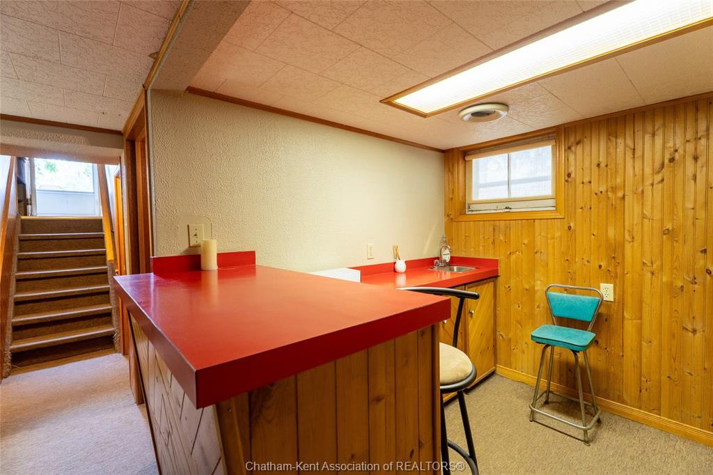 42 Canterbury Street, Chatham, ON
