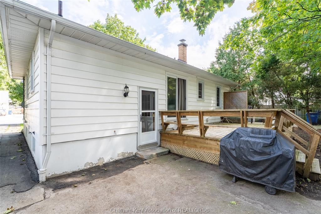 42 Canterbury Street, Chatham, ON
