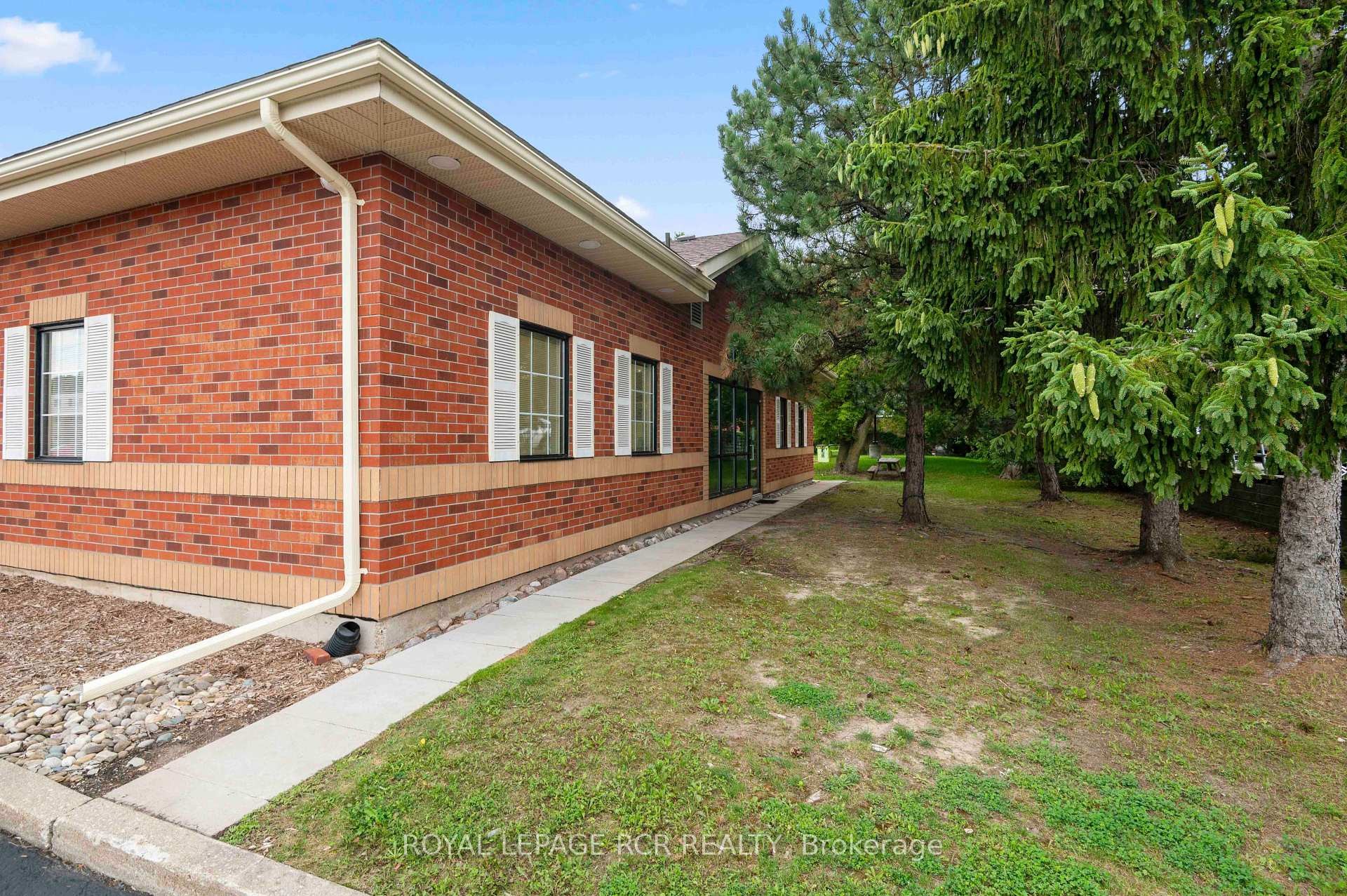 14 Fifth Avenue, Orangeville, ON