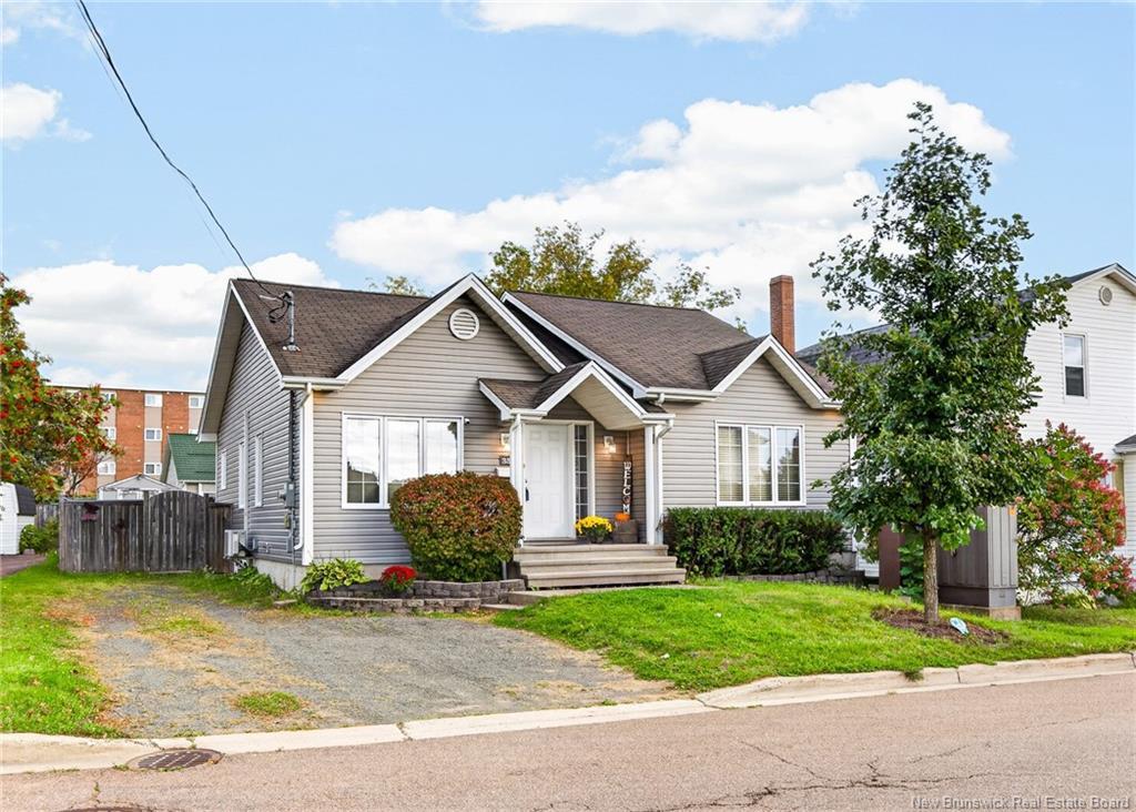 35 Kirkwood Dr, Moncton, NB