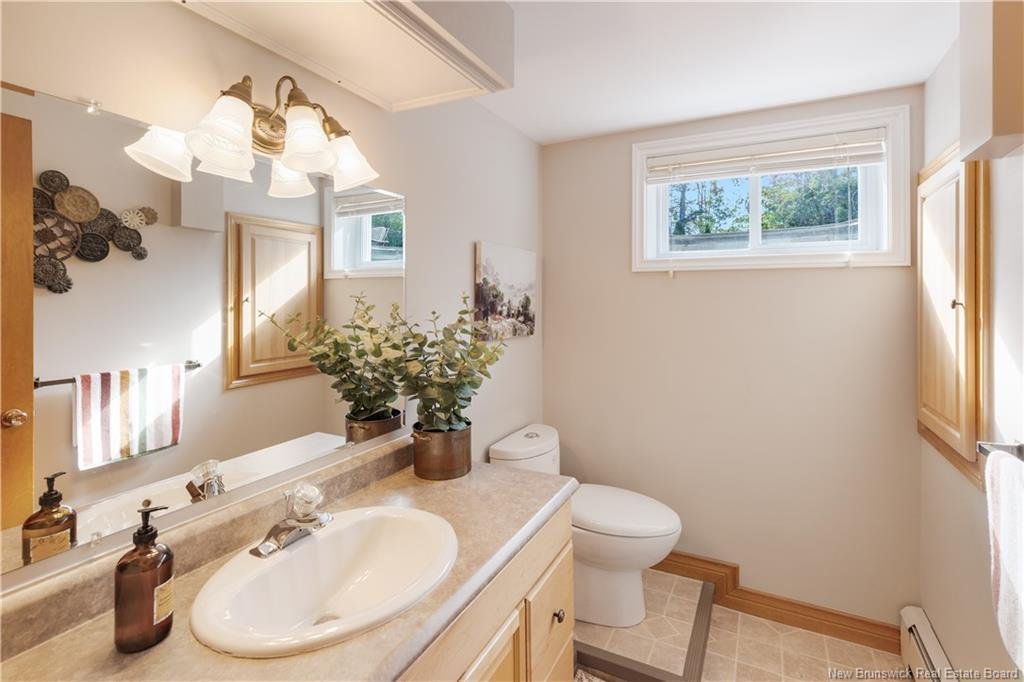 62 Ayer Ave, Moncton, NB