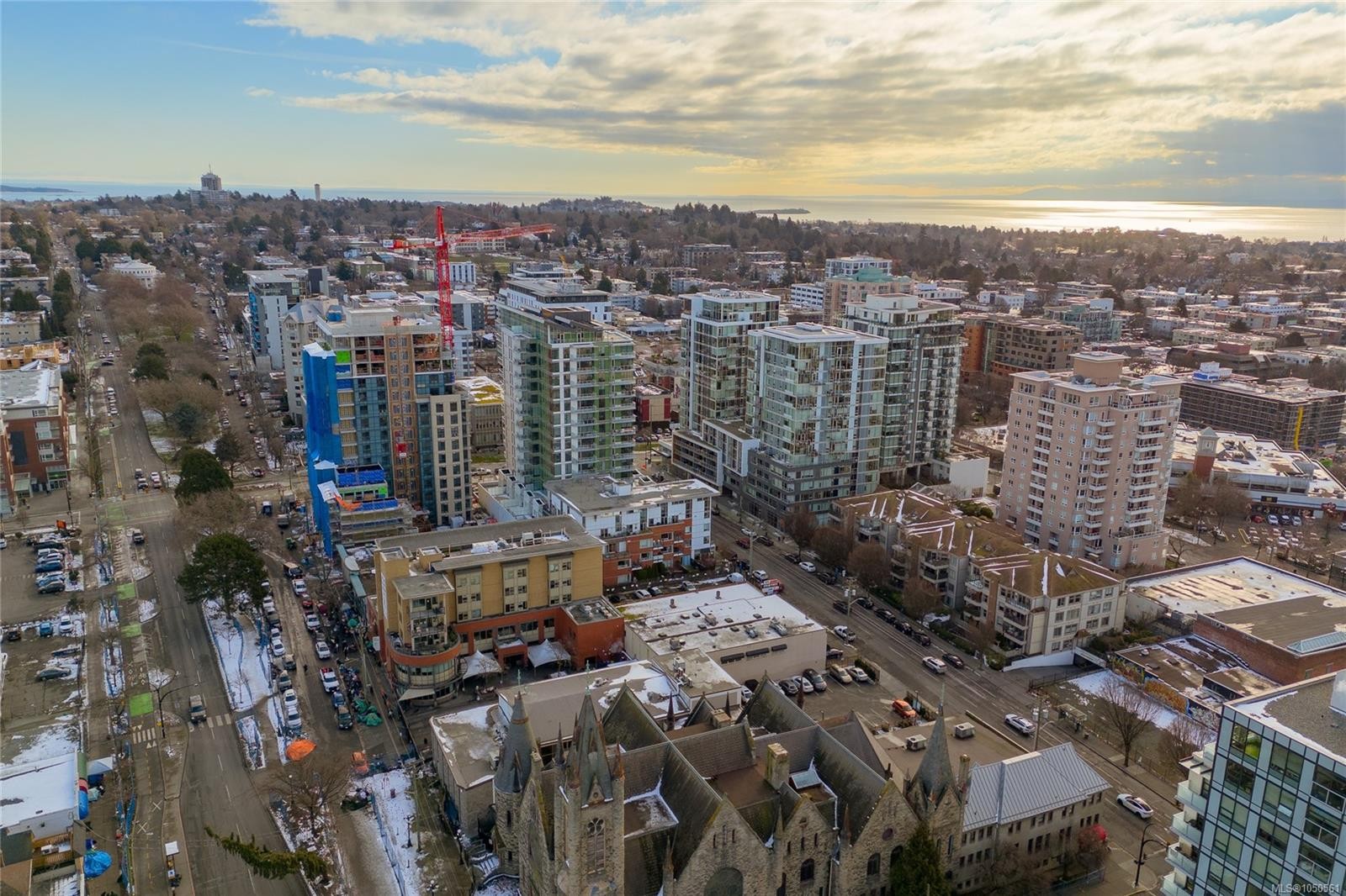 #303-932 Johnson St, Victoria, BC