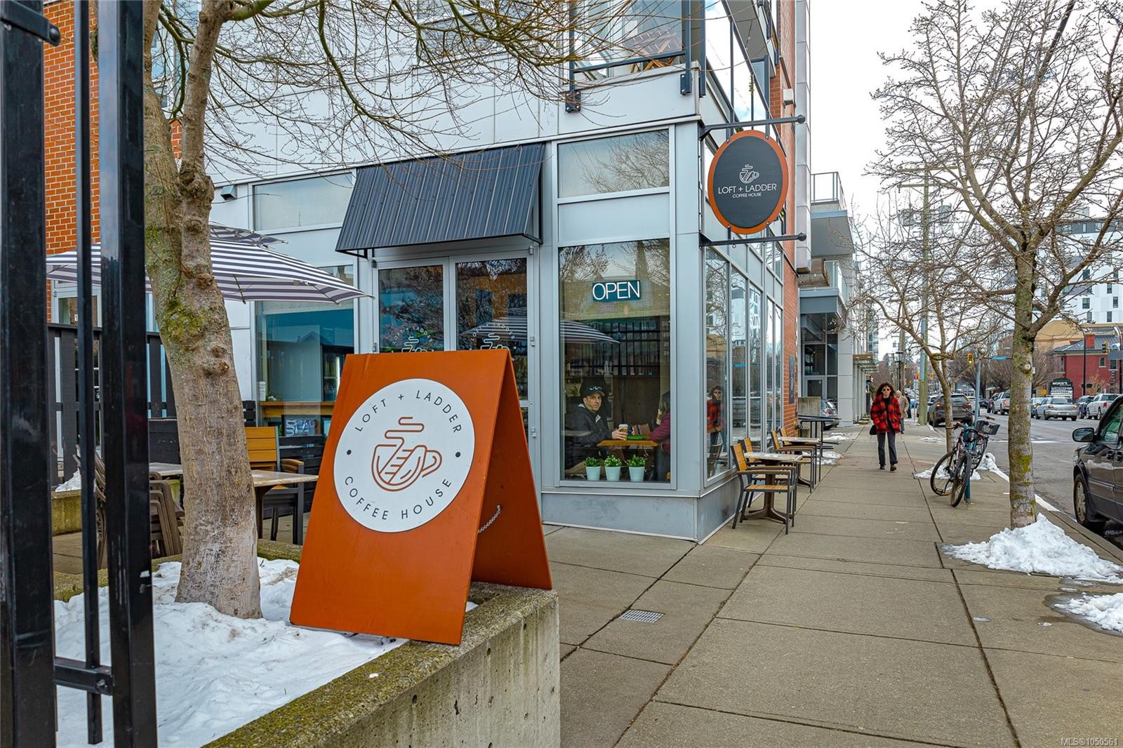 #303-932 Johnson St, Victoria, BC