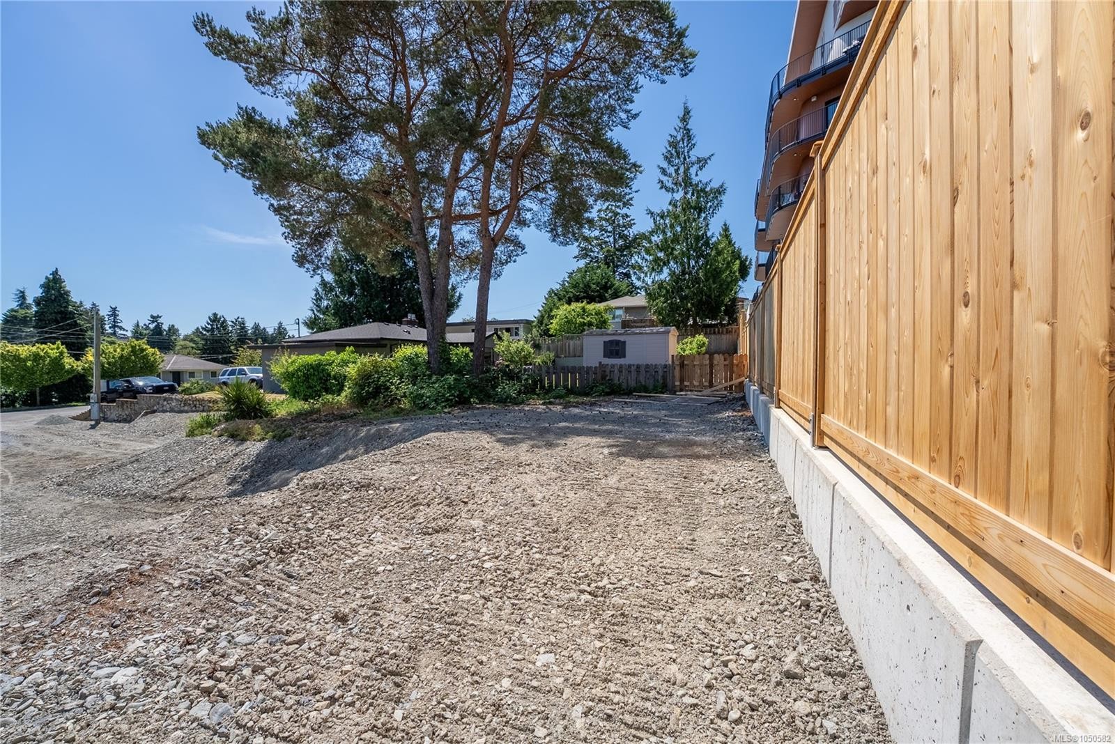 914 Mcnaughton Ave, Esquimalt, BC