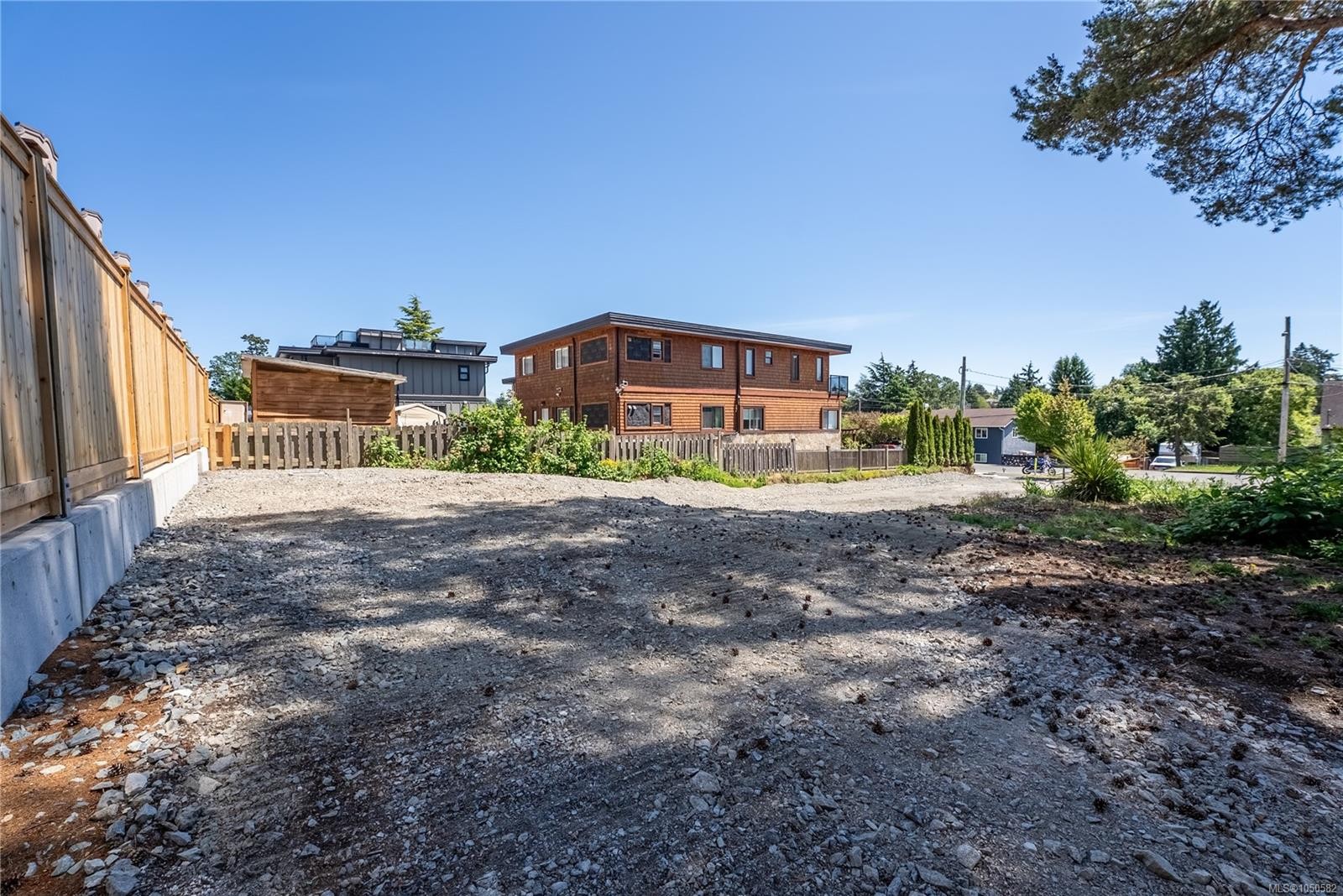 914 Mcnaughton Ave, Esquimalt, BC