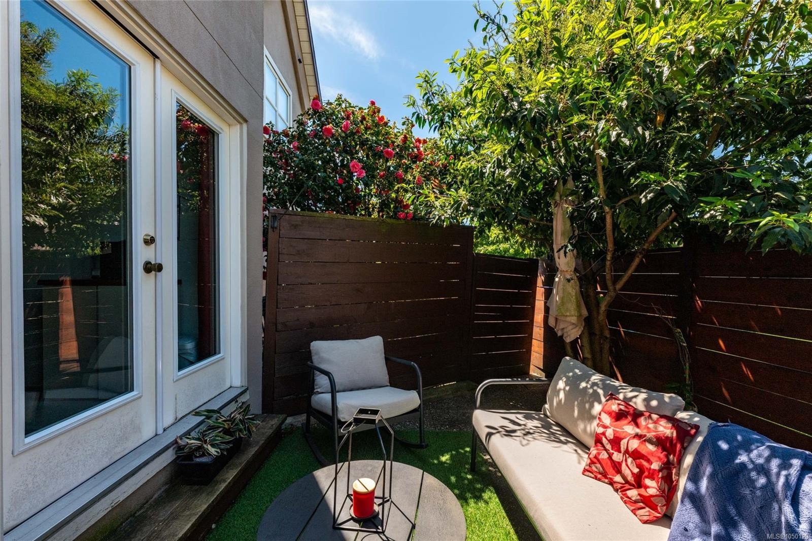3154 Washington Ave, Victoria, BC