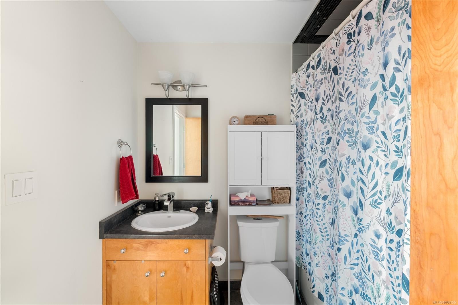 3154 Washington Ave, Victoria, BC