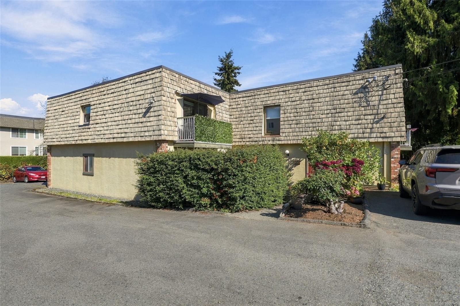 #6-129 Sixth Ave East, Qualicum Beach, BC
