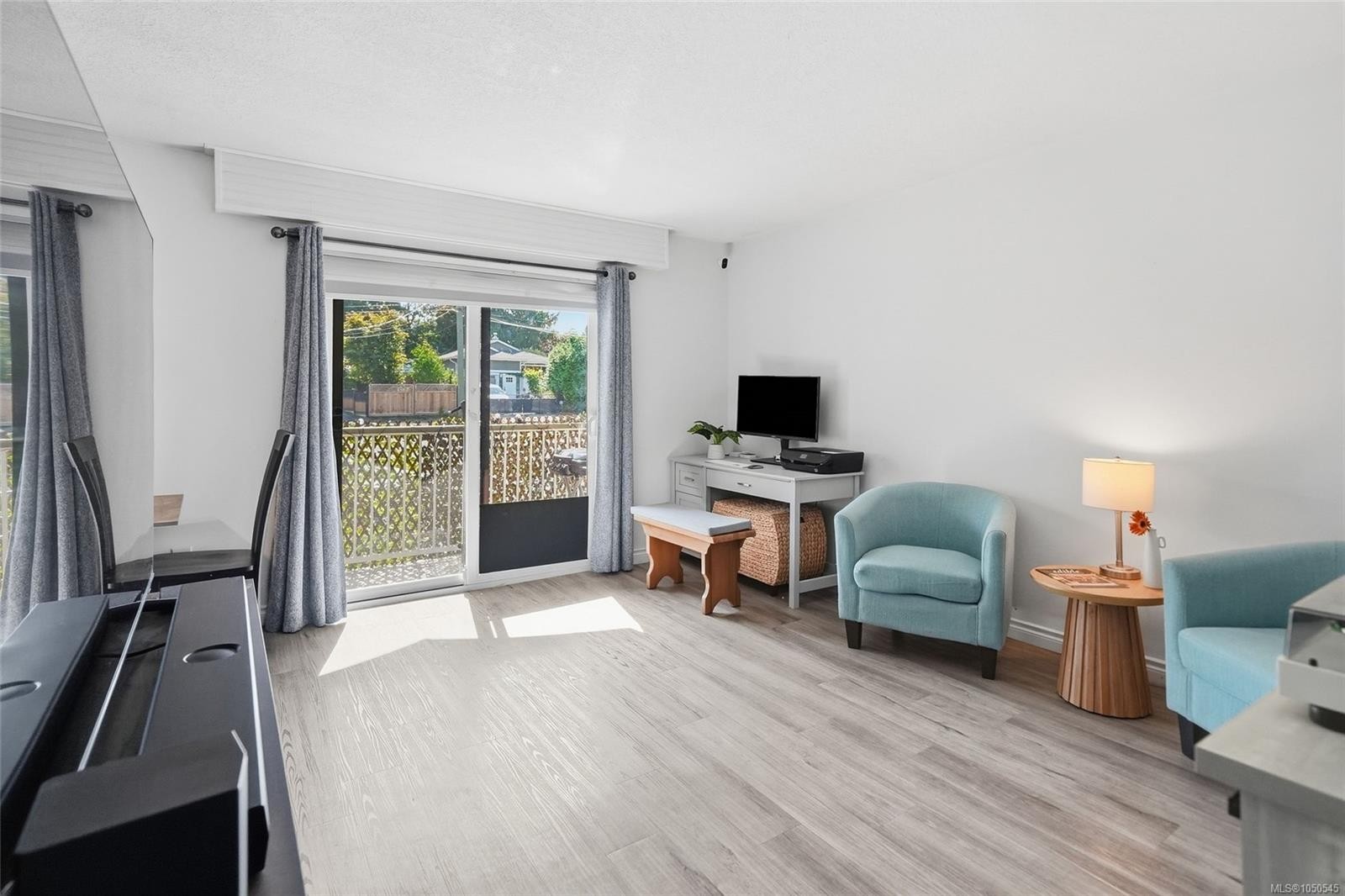 #6-129 Sixth Ave East, Qualicum Beach, BC