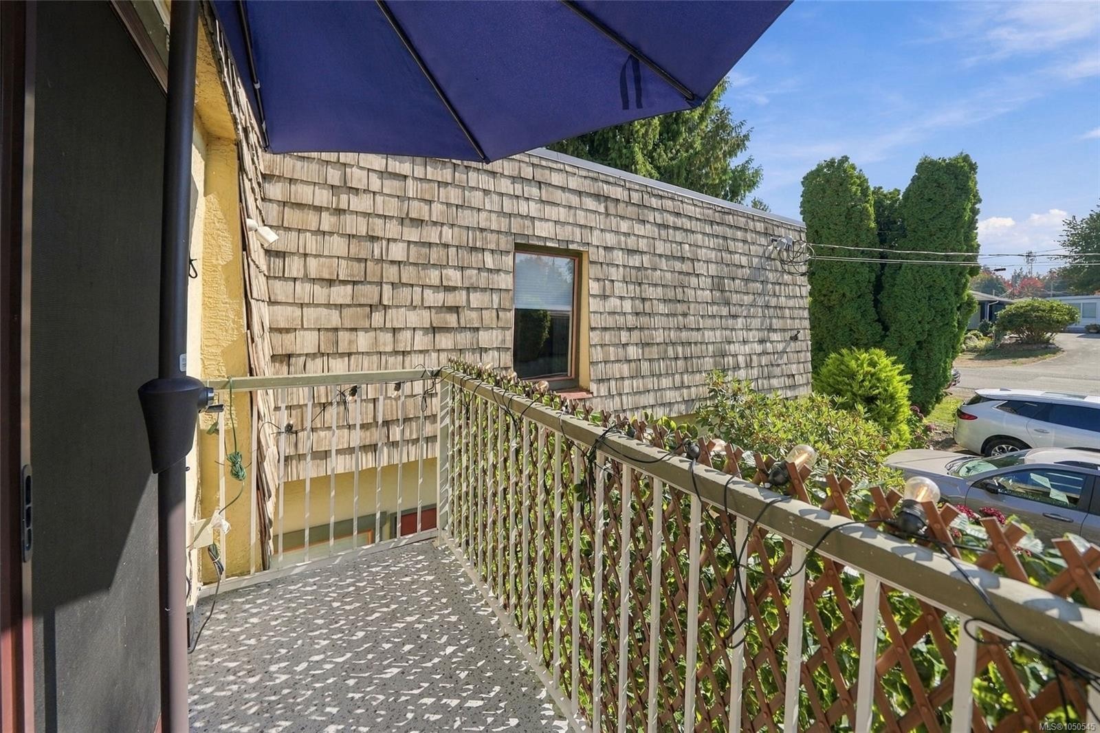 #6-129 Sixth Ave East, Qualicum Beach, BC