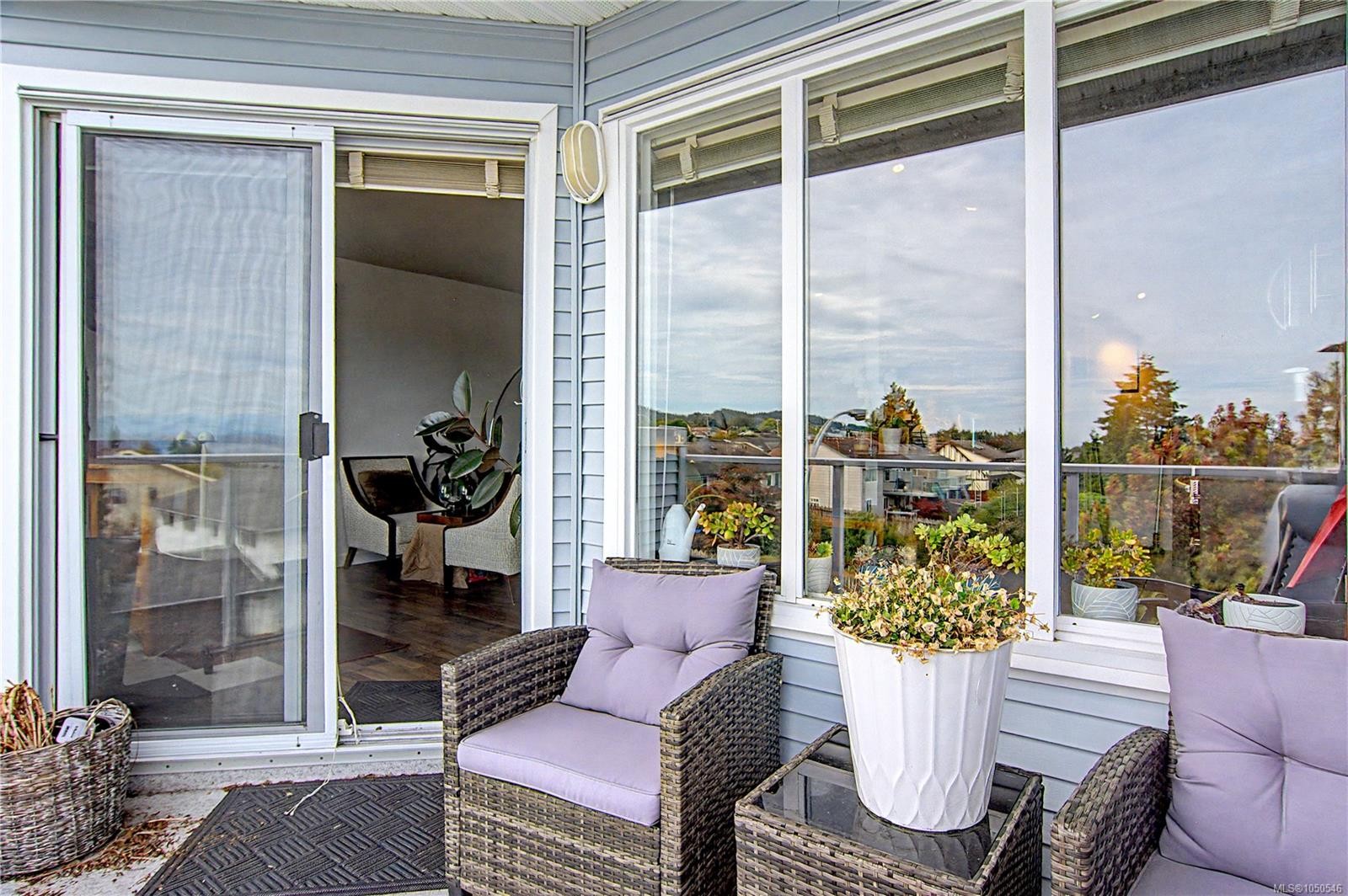 #212A-6231 Blueback Rd, Nanaimo, BC