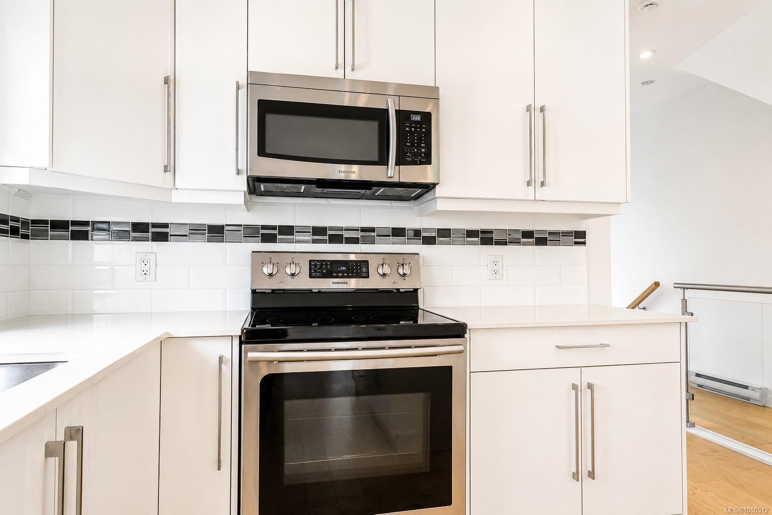 #157-300 Phelps Ave, Langford, BC