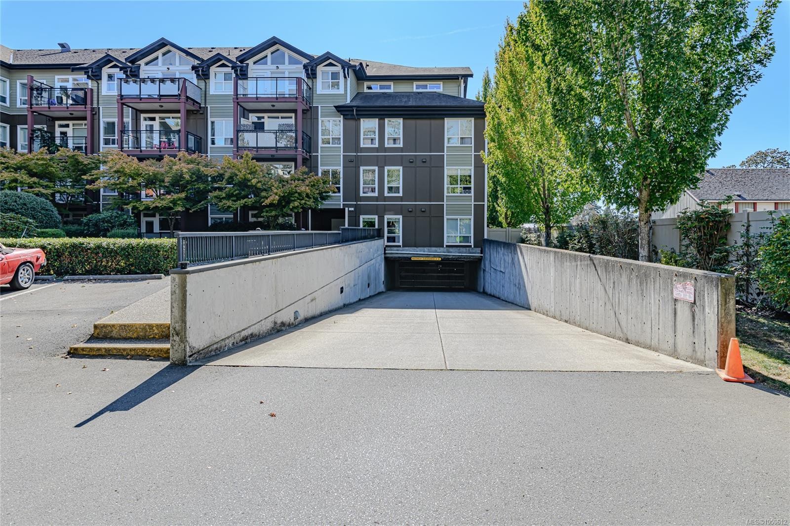 #317-2710 Jacklin Rd, Langford, BC