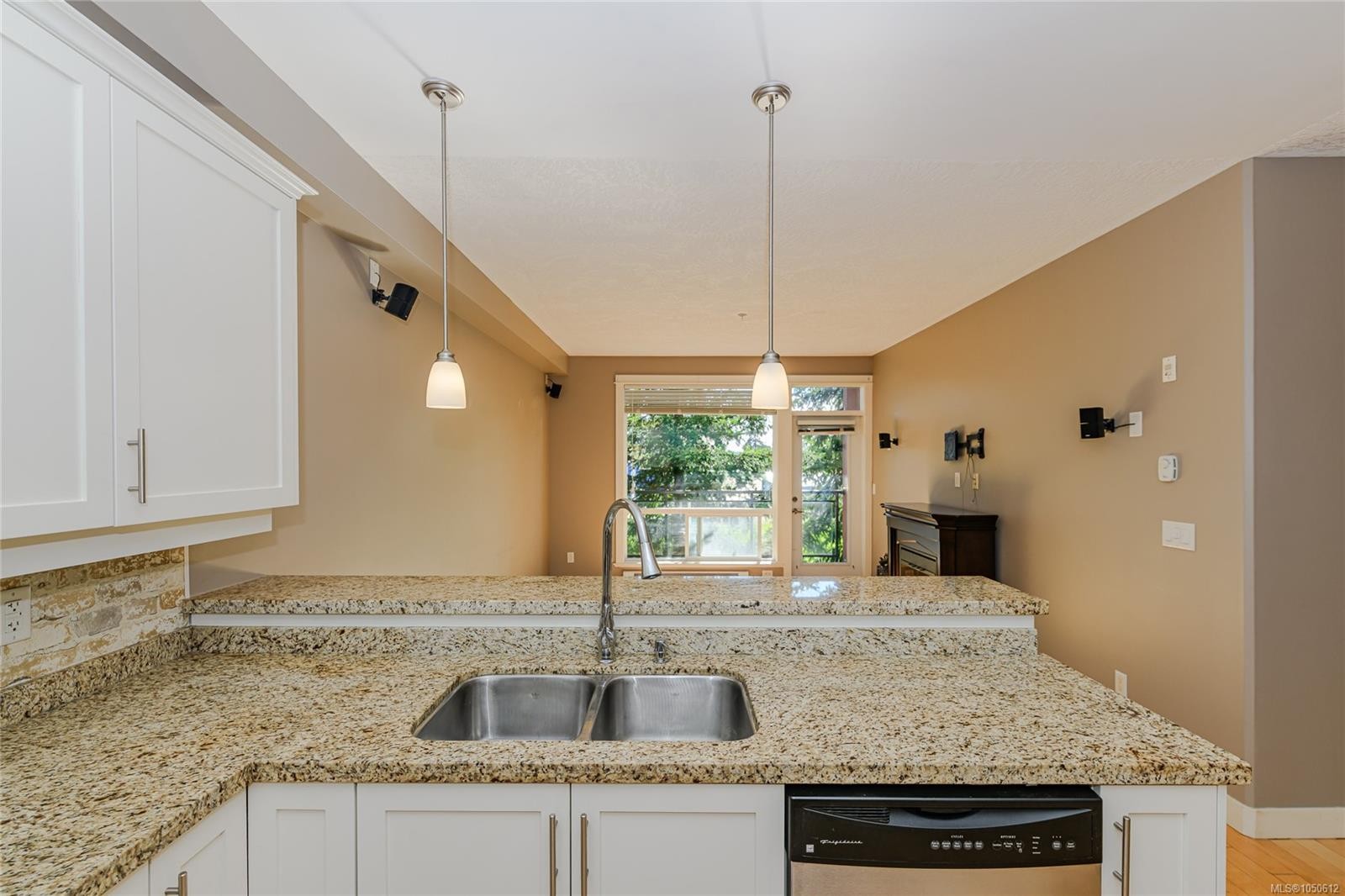 #317-2710 Jacklin Rd, Langford, BC