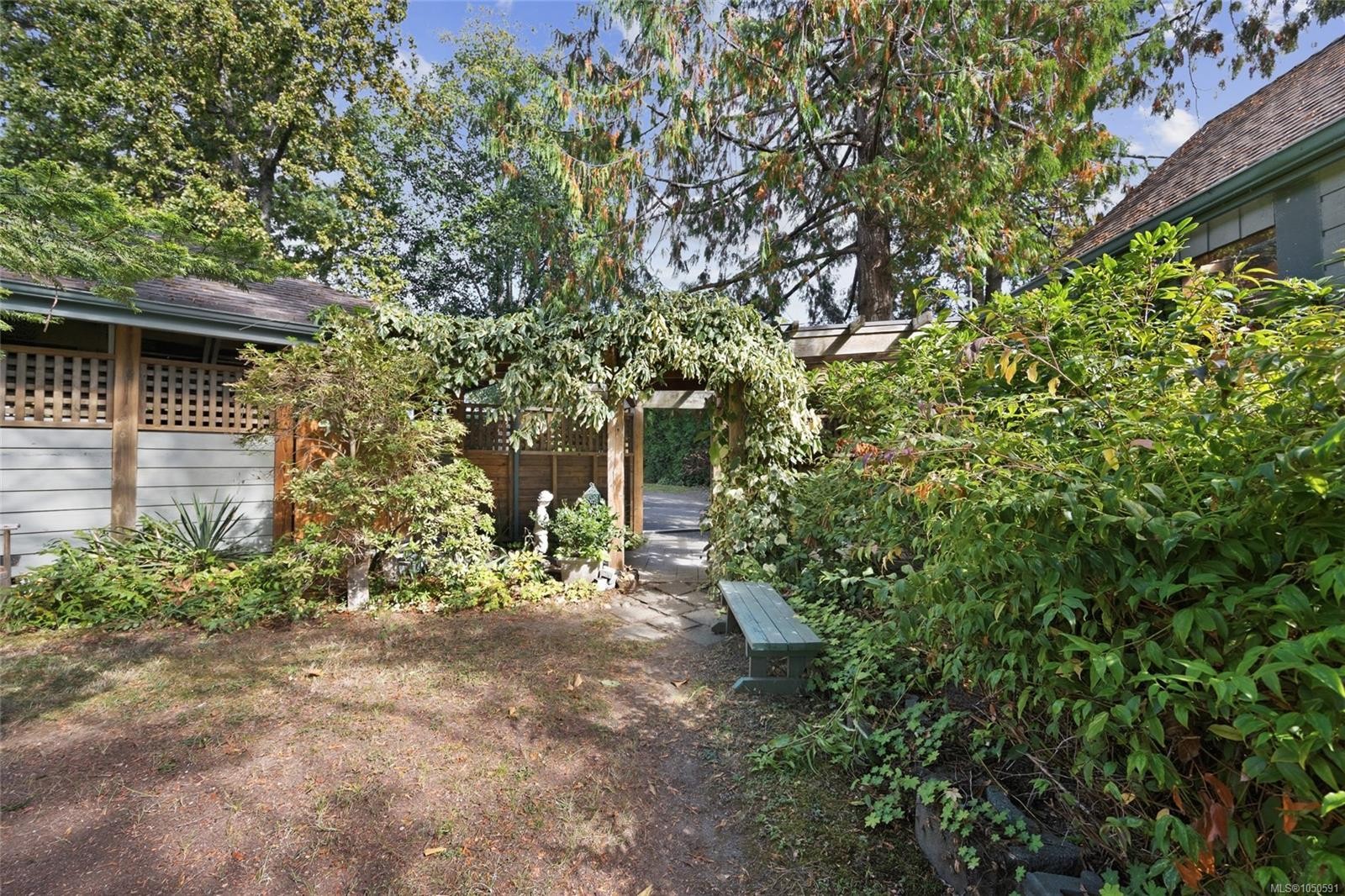 1719 Centennial Ave East, Comox, BC