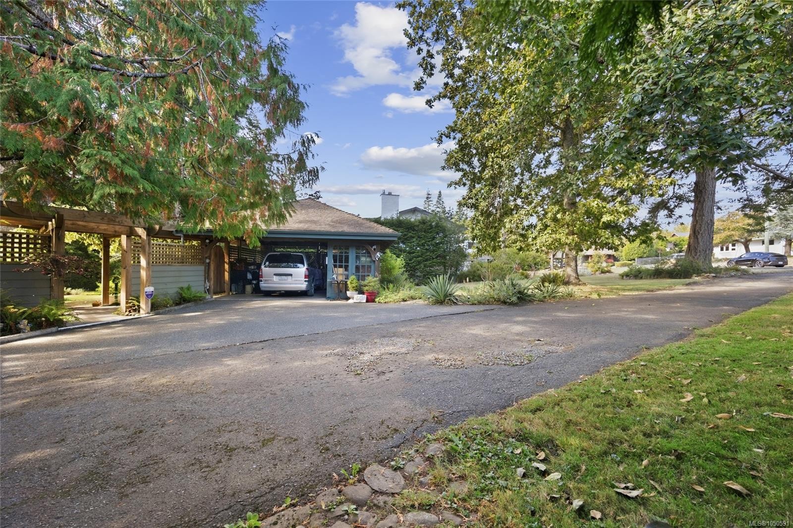 1719 Centennial Ave East, Comox, BC