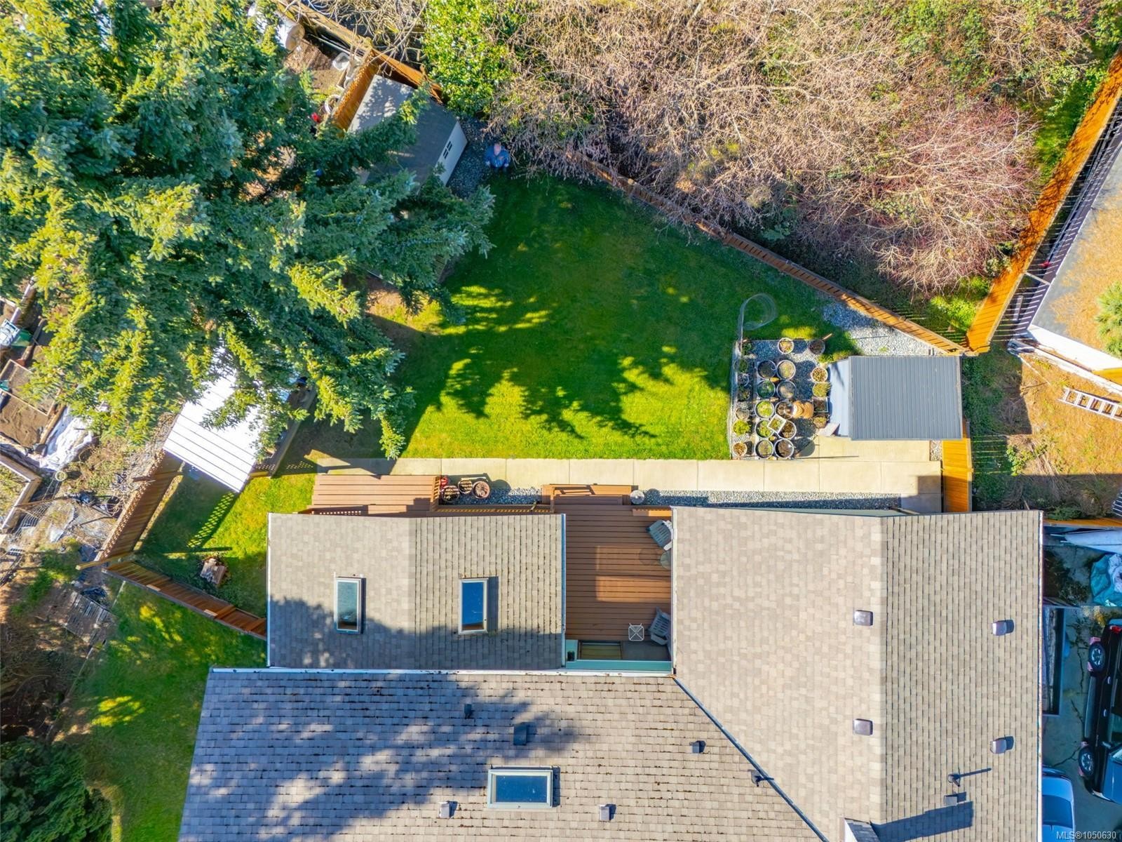 10870 Olsen Rd, Saltair, BC