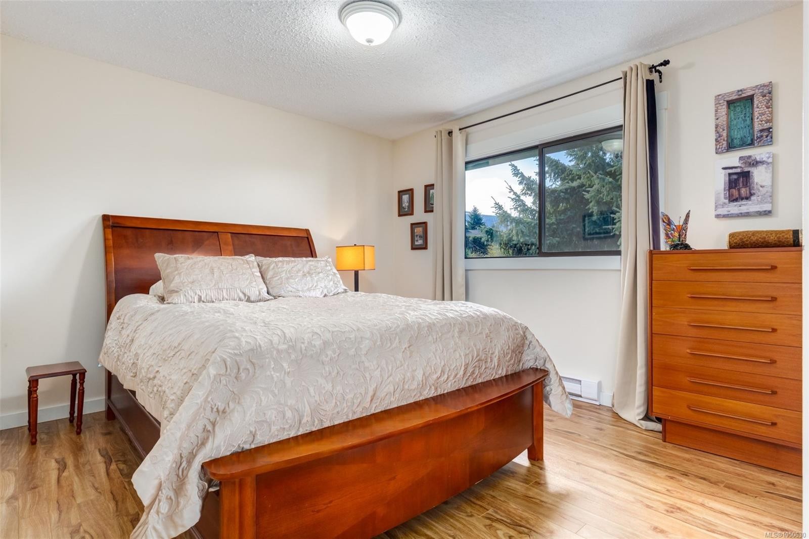 10870 Olsen Rd, Saltair, BC