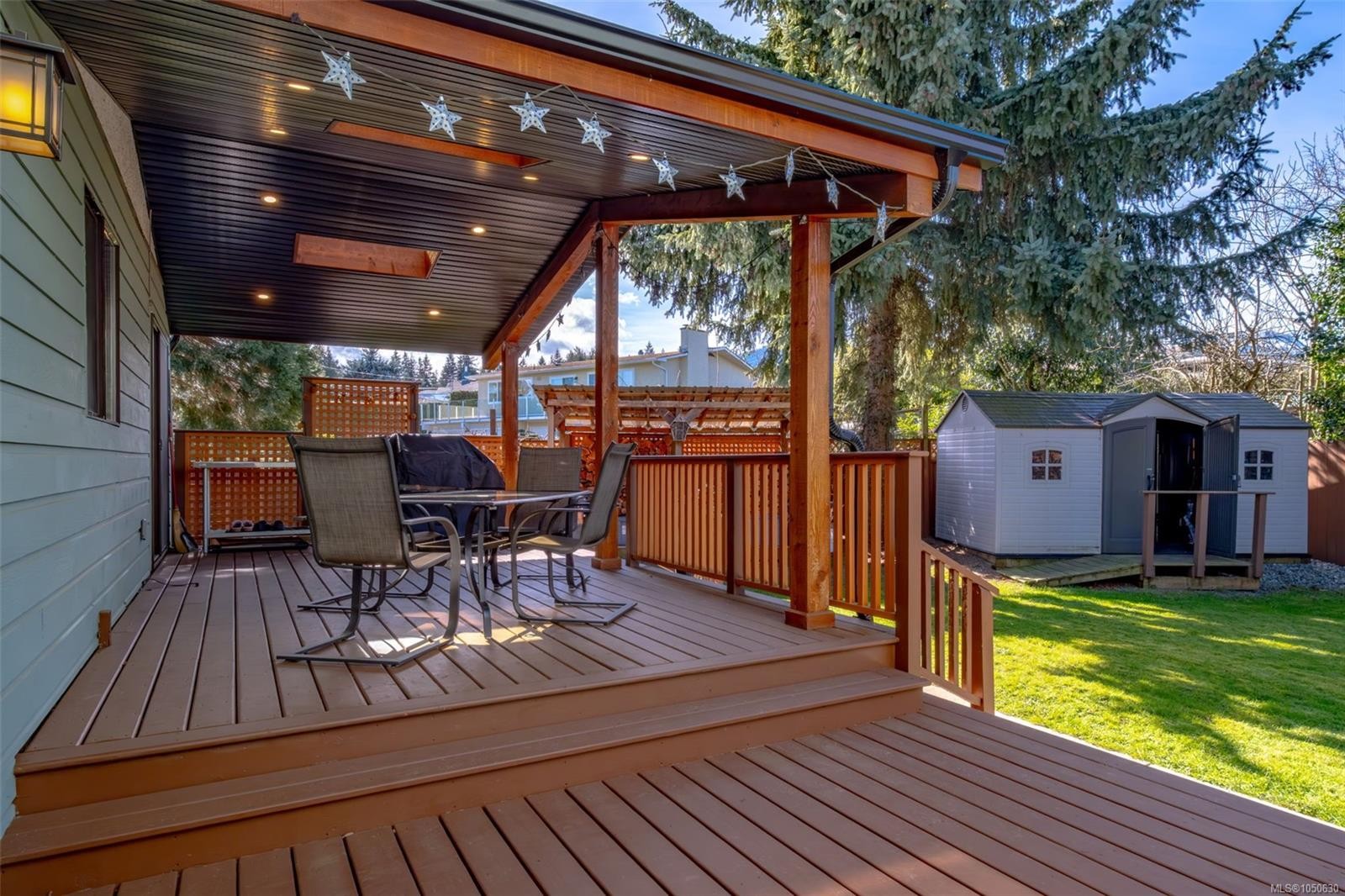 10870 Olsen Rd, Saltair, BC