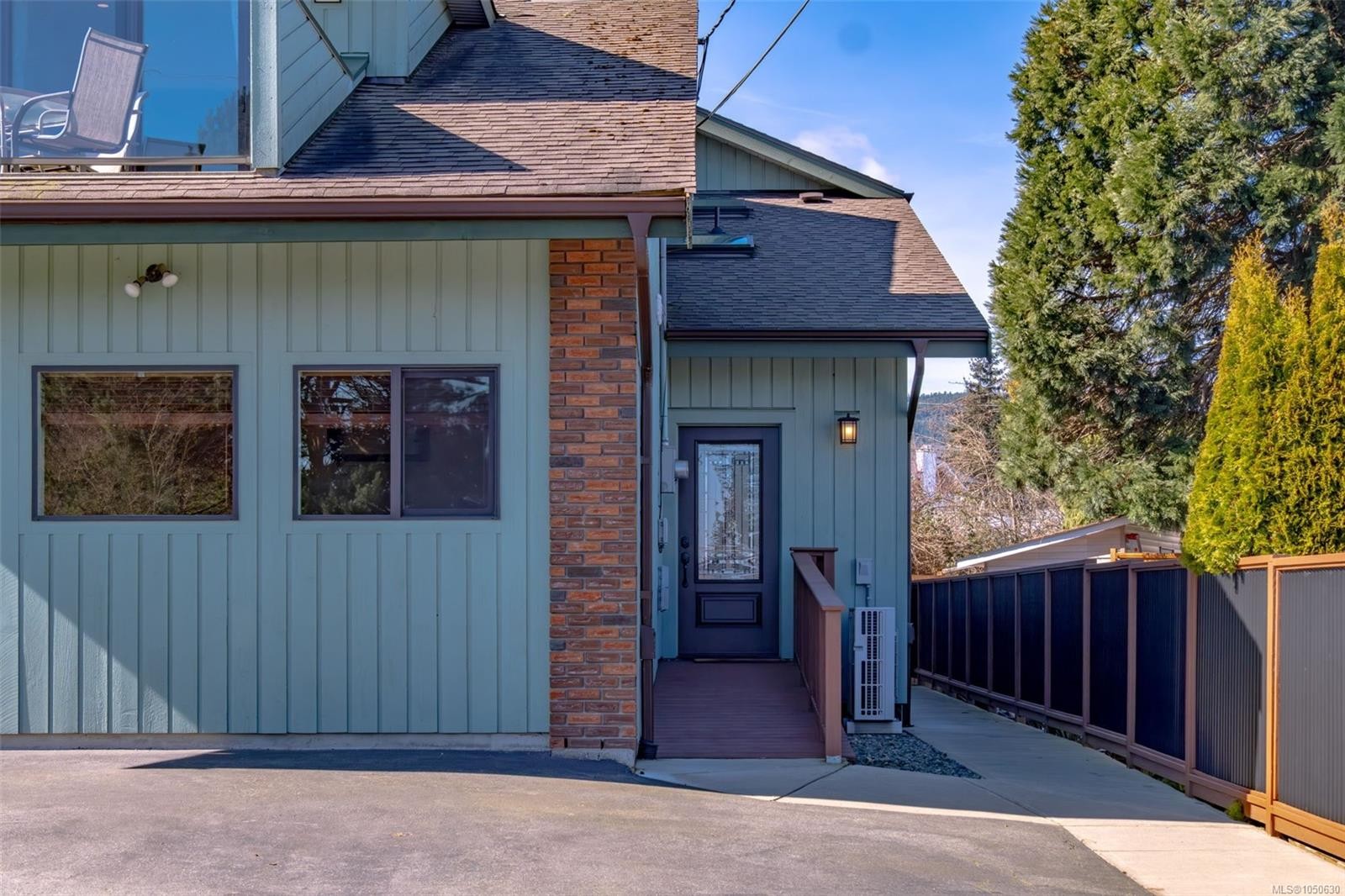 10870 Olsen Rd, Saltair, BC
