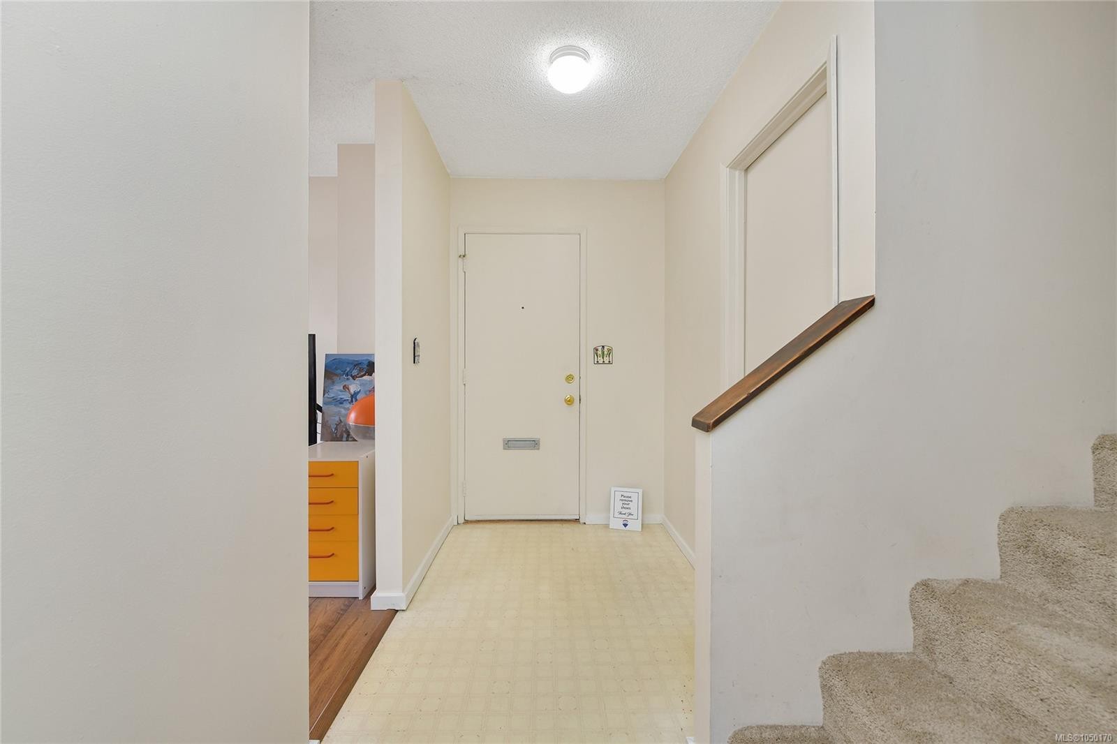 4039 Daffodil Pl, Saanich, BC