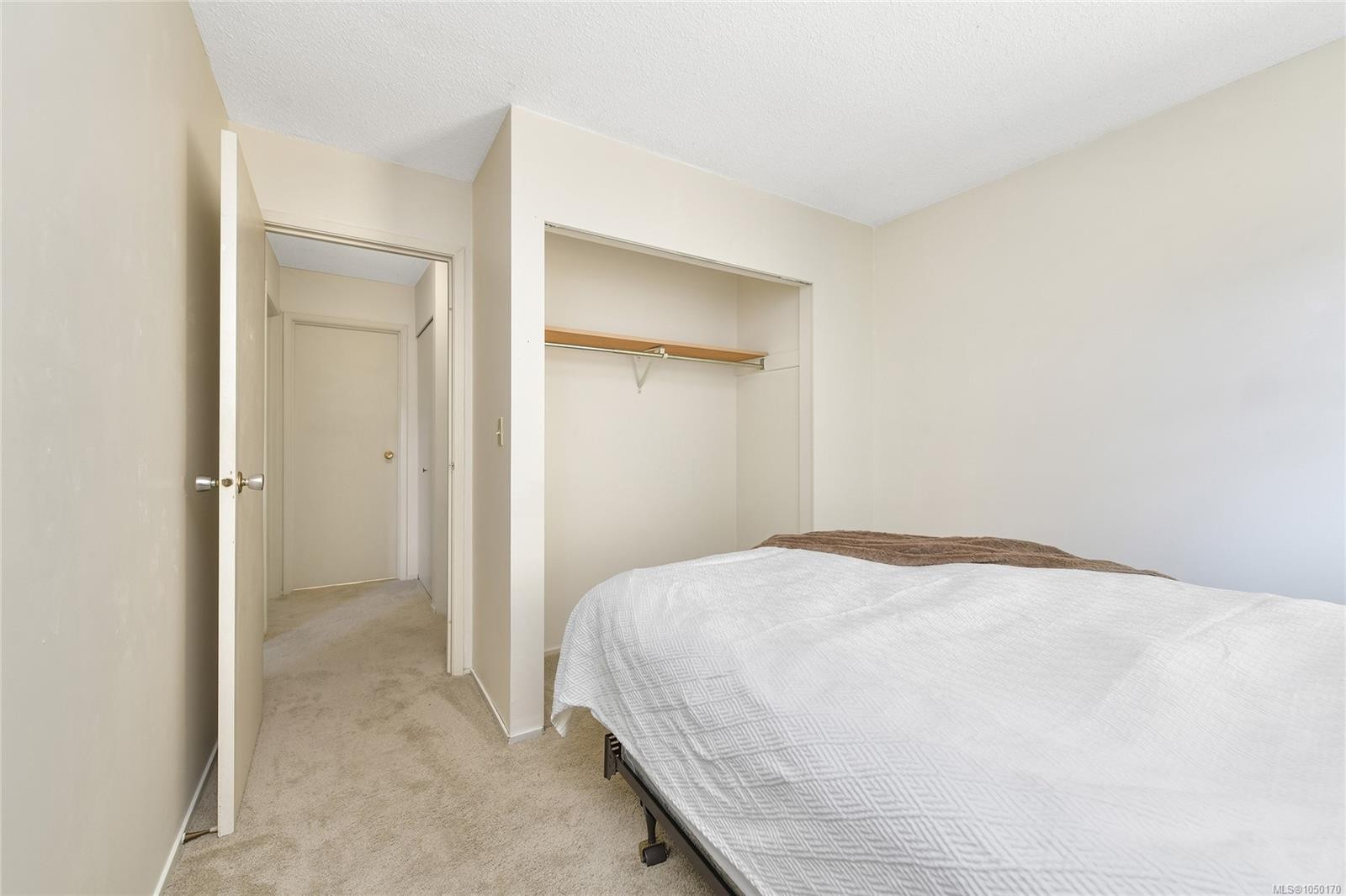 4039 Daffodil Pl, Saanich, BC