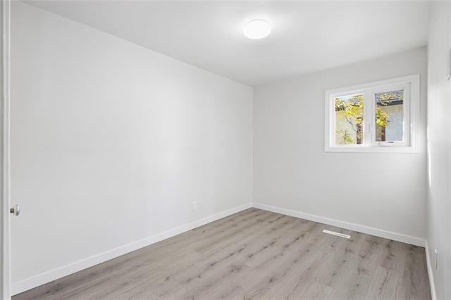 680 Government Ave, Winnipeg, MB