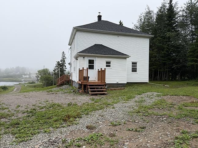 9220 Pepperell Street, St. Peter'S, NS