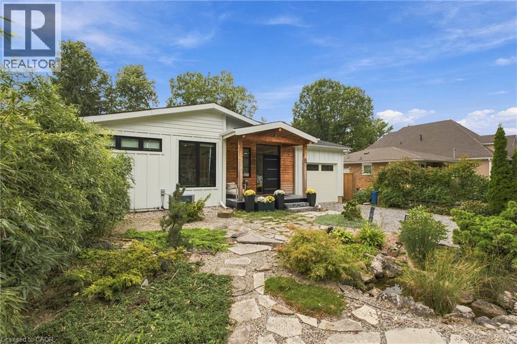8 Dixie Avenue, Niagara-On-The-Lake, ON