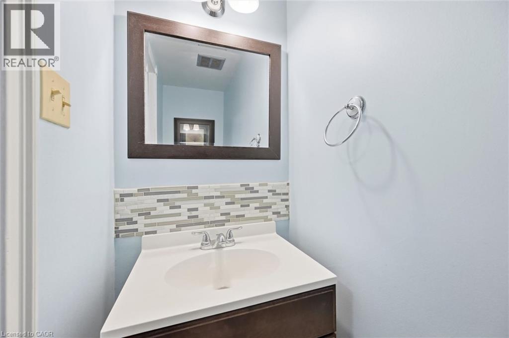 1548 Newlands Crescent Unit# 14, Burlington, ON