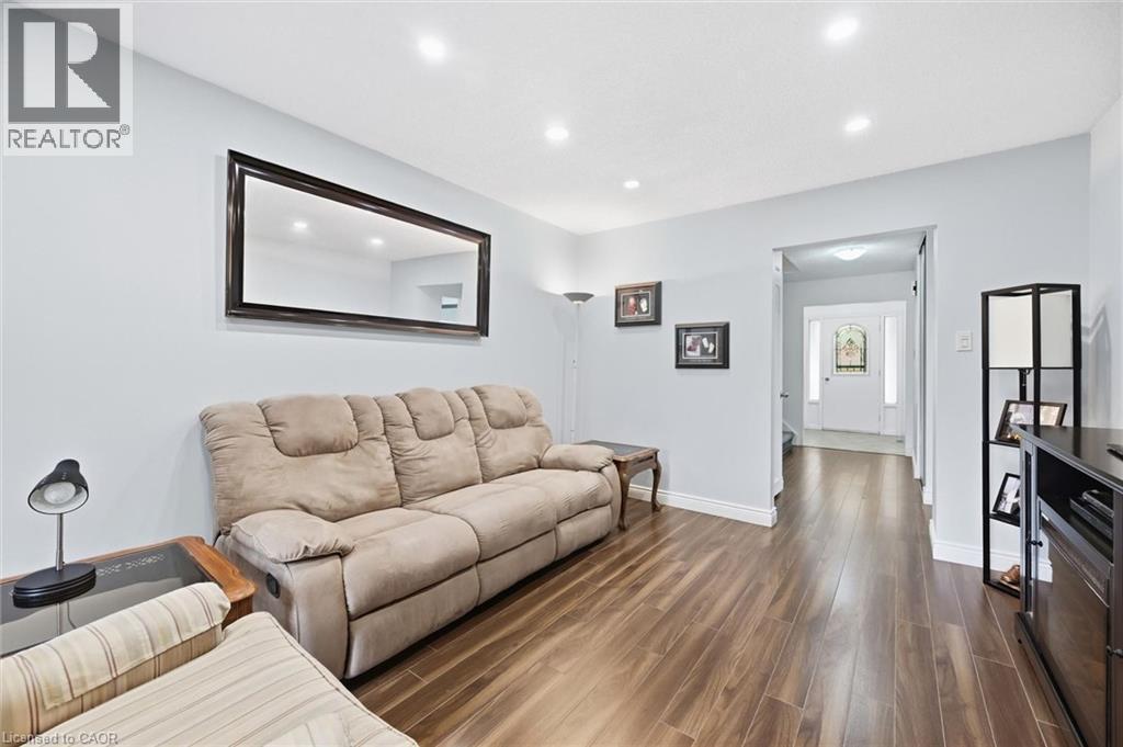 1548 Newlands Crescent Unit# 14, Burlington, ON