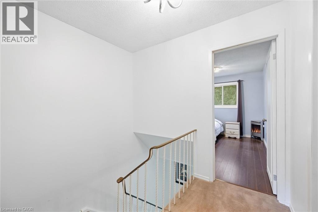 1548 Newlands Crescent Unit# 14, Burlington, ON