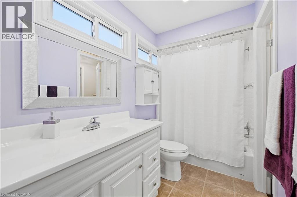 1548 Newlands Crescent Unit# 14, Burlington, ON