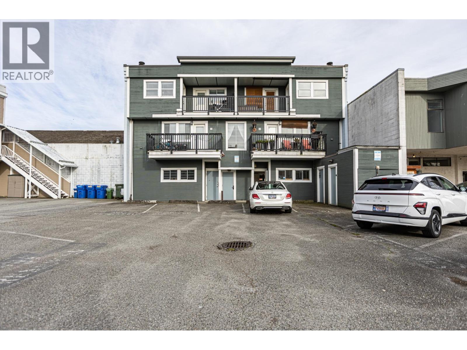 12071 1St Avenue, Richmond, BC