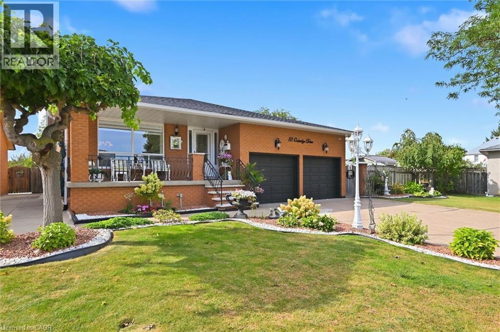 83 Oakridge Drive, Stoney Creek, ON