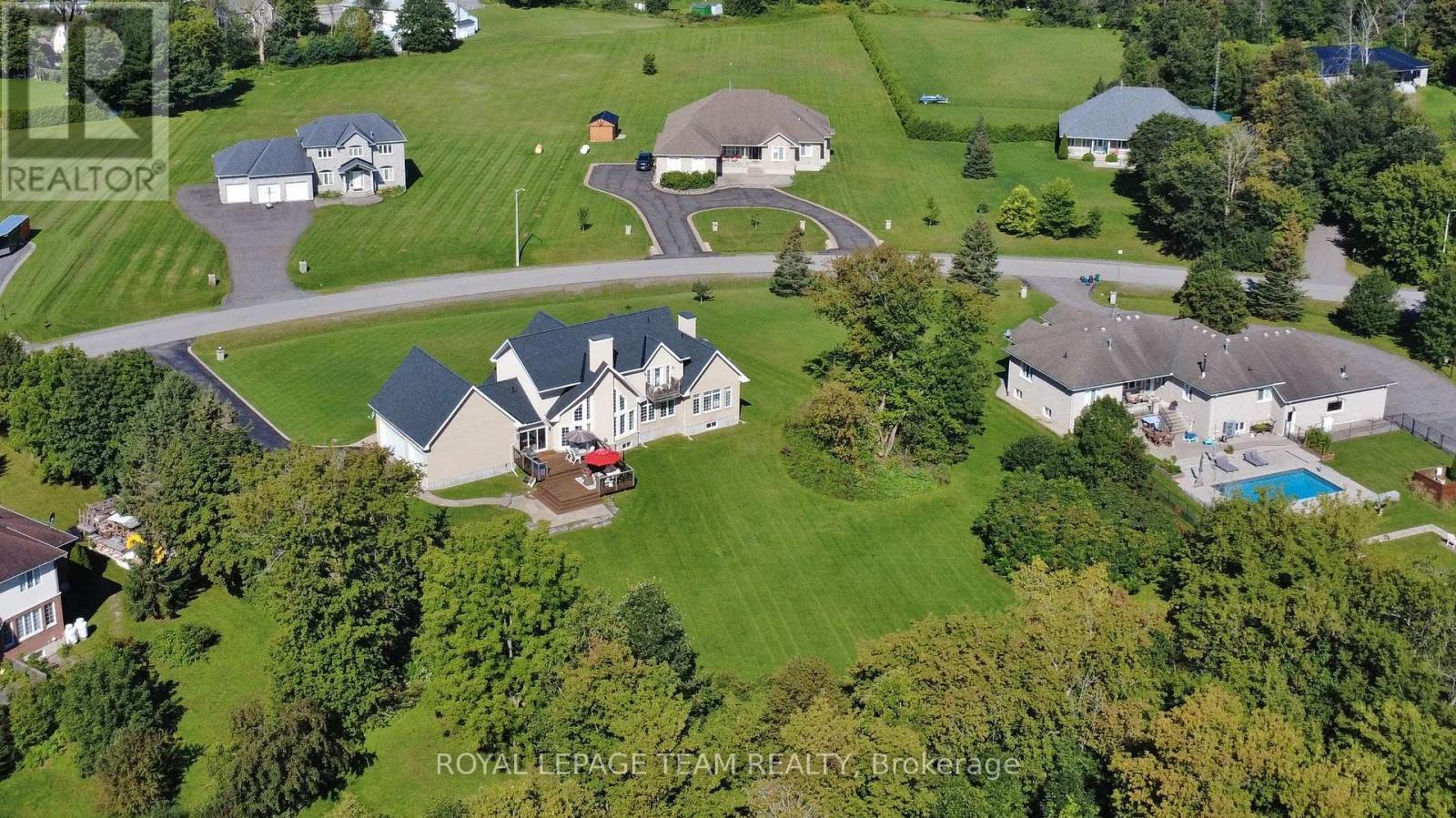2515 Kearns Way, Ottawa, ON