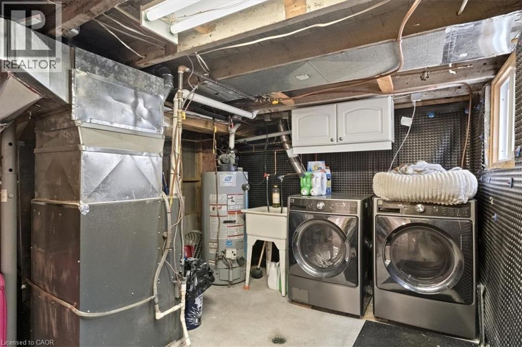 17 Craigmiller Avenue, Hamilton, ON