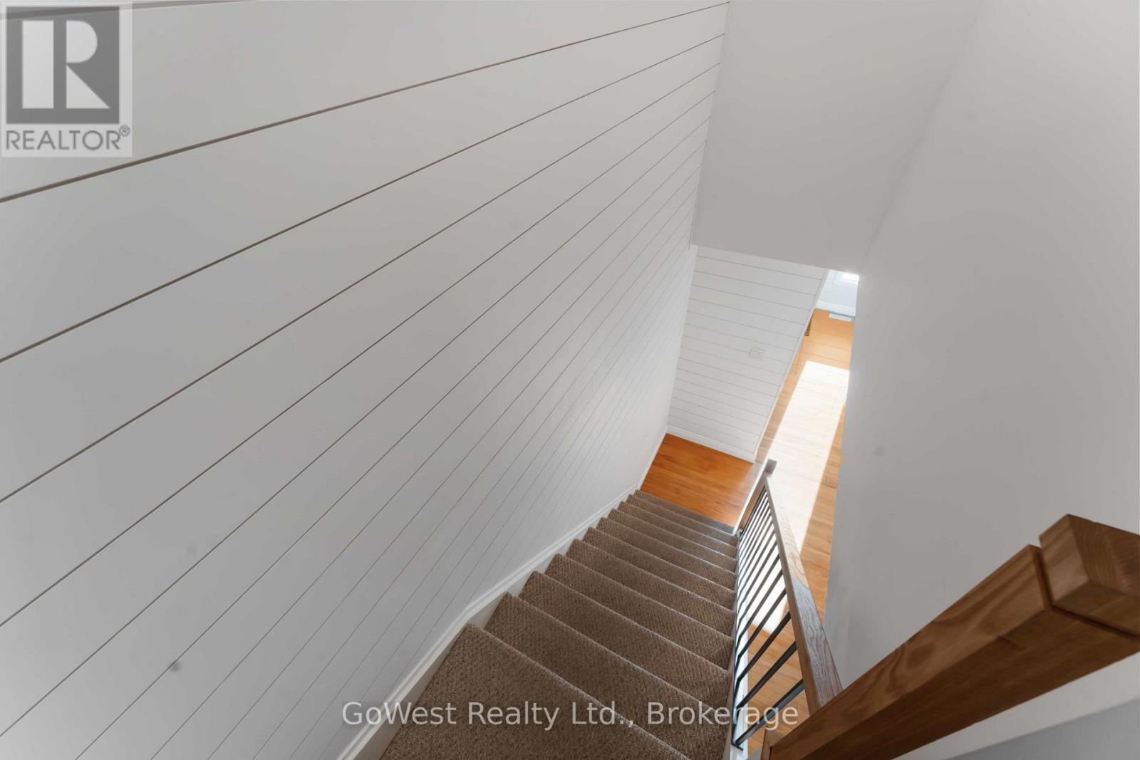 94 Fieldgate Drive, Ottawa, ON