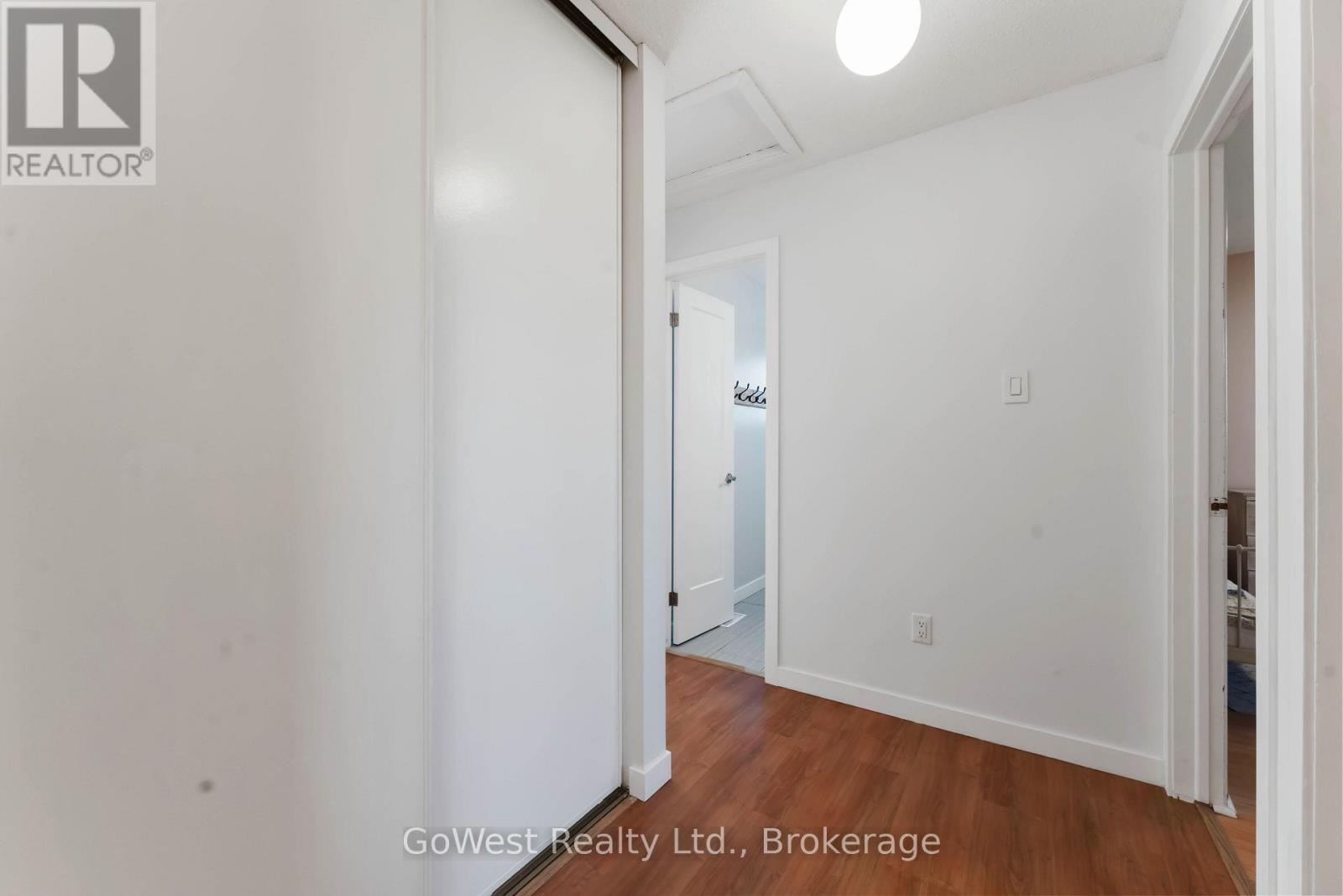 94 Fieldgate Drive, Ottawa, ON
