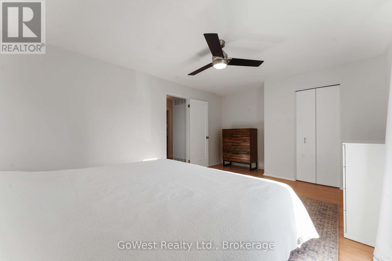 94 Fieldgate Drive, Ottawa, ON