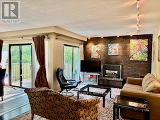 36 Forest Wood, Toronto, ON