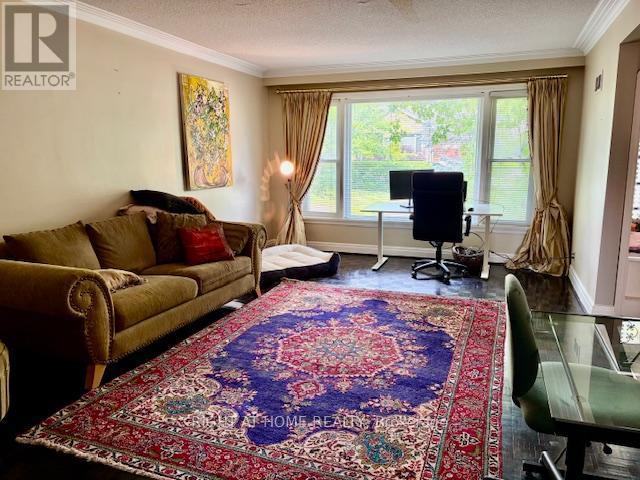 36 Forest Wood, Toronto, ON