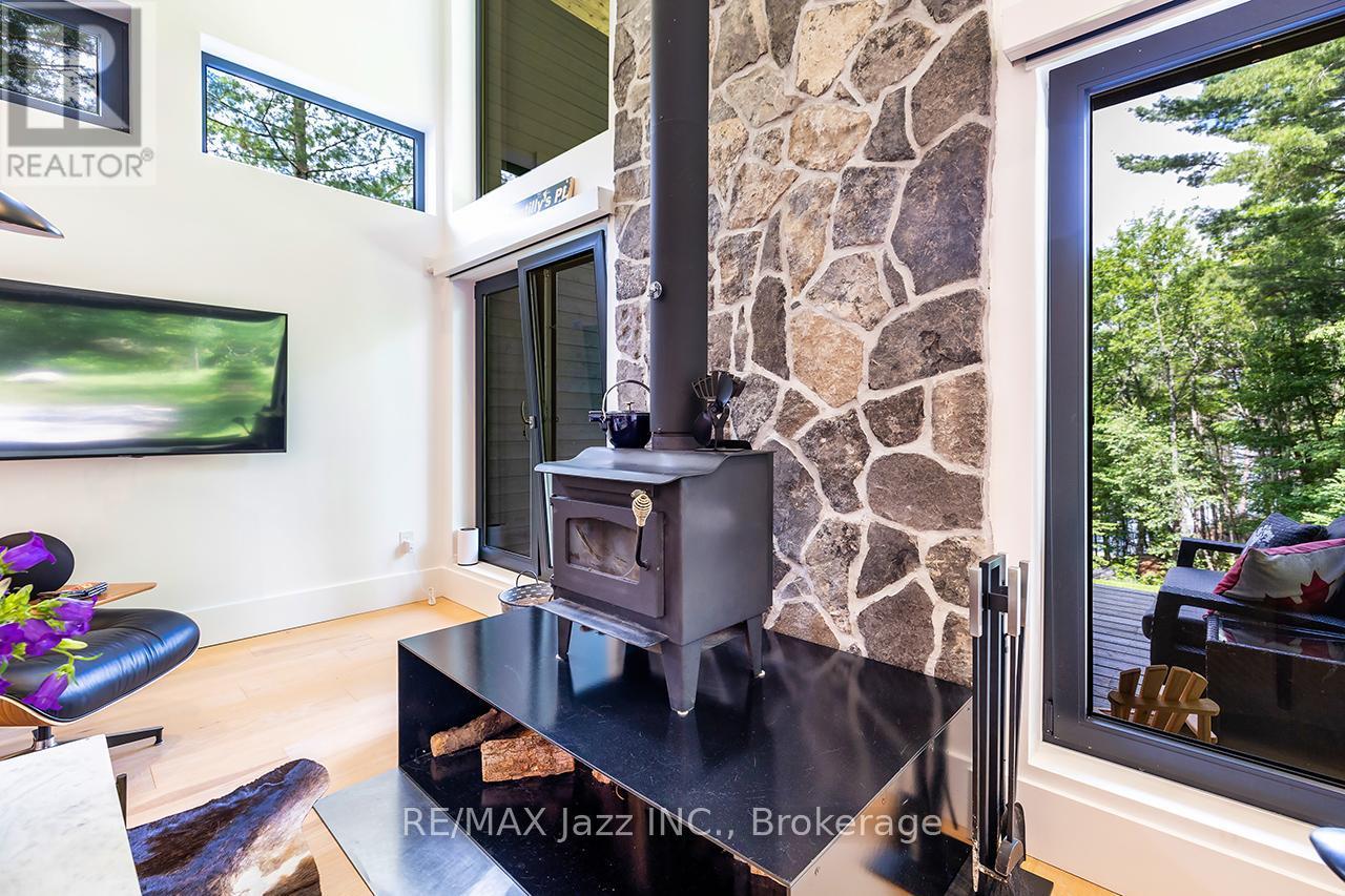 88 Brock Road, North Kawartha, ON