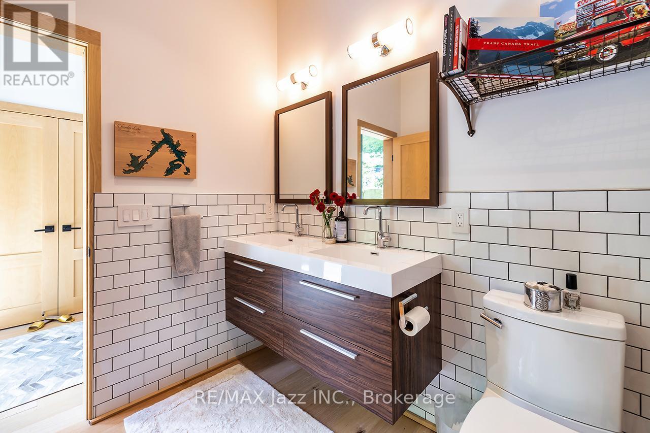 88 Brock Road, North Kawartha, ON